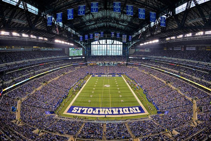 Lucas Oil Stadium, Indianapolis Colts football stadium - Stadiums of Pro  Football