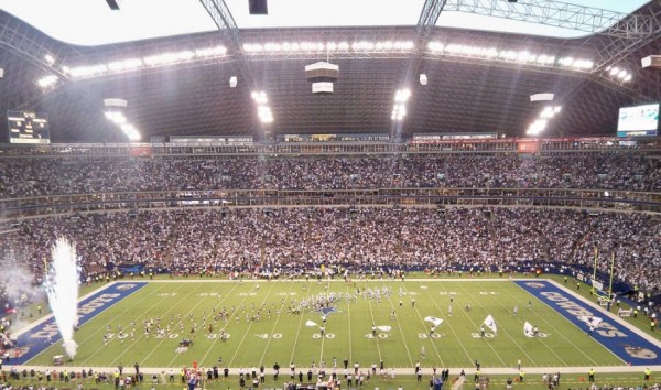 Texas Stadium - History, Photos & More of the former NFL stadium of the ...